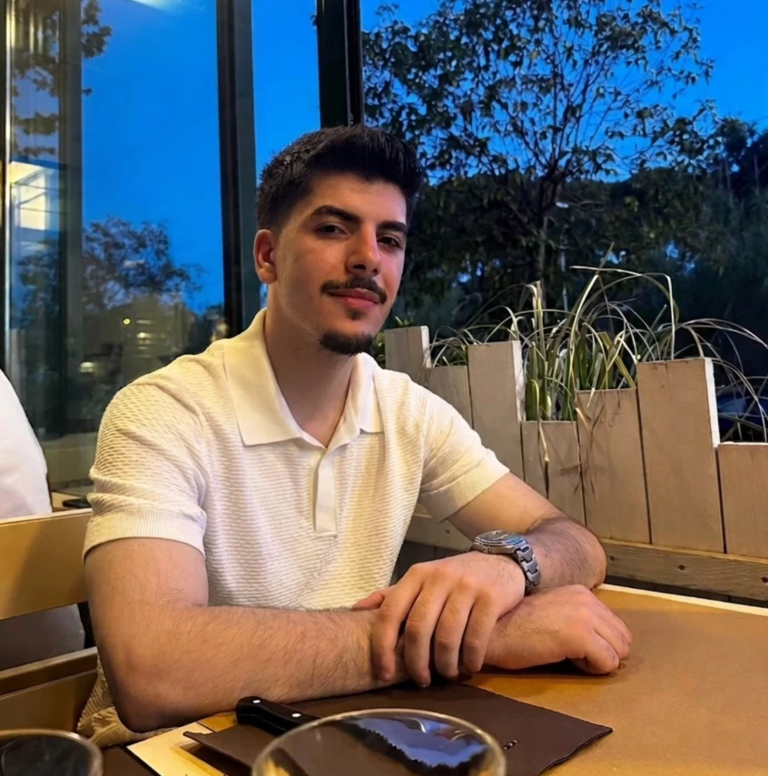 Abdul Rahman Al Arjawi – Coding Trainer & Softwareentwickler aus Graz